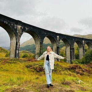 Meet your Posher, Mikayla